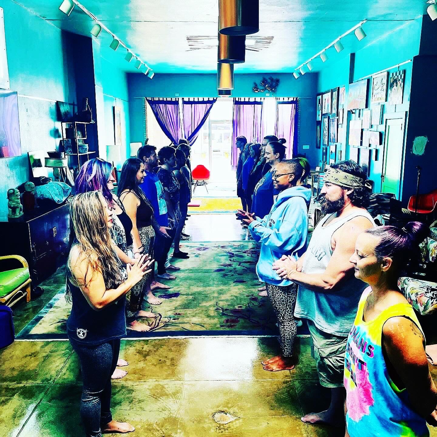 Tata Patricio Domínguez and participants at an ayahuasca ceremony — Plant Medicine University lineage